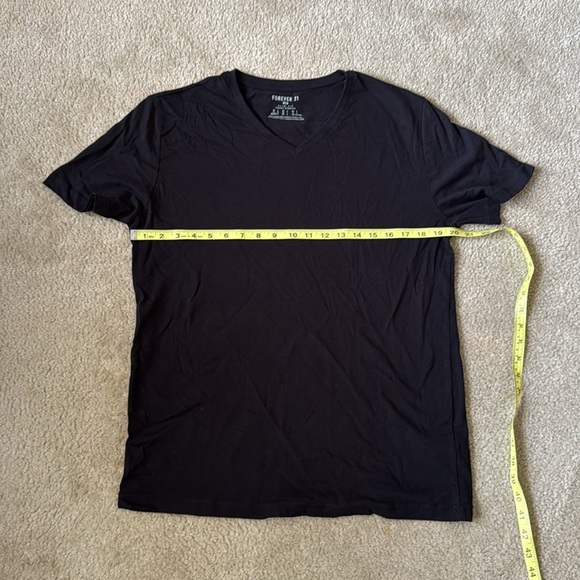 Forever 21 V-Neck Slim Fit Short Sleeve Tee - Picture 2 of 5
